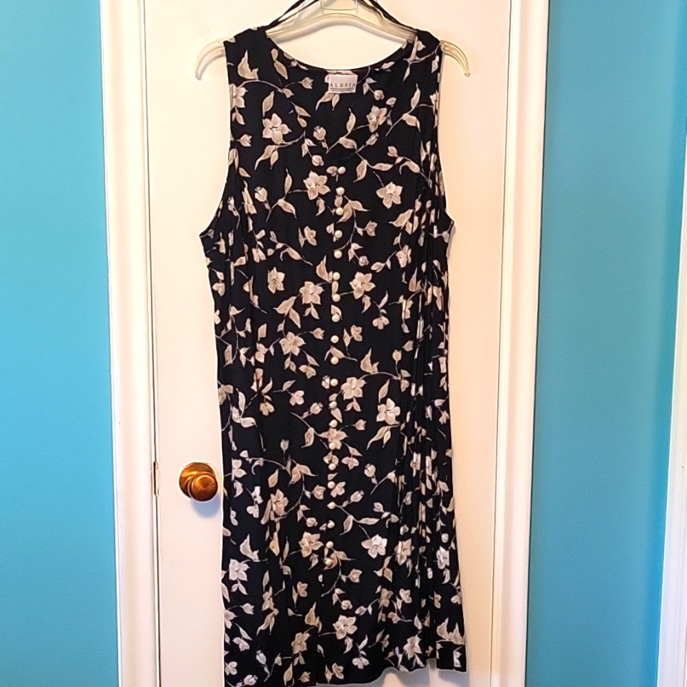 Black floral sleeveless maxi dress